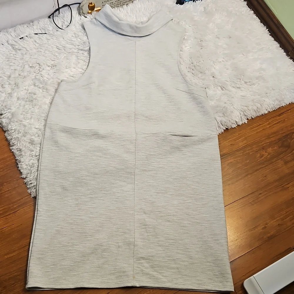 Free People Gray Sleeveless Mock Neck‎ Mini Shift Dress with Pockets OB430103